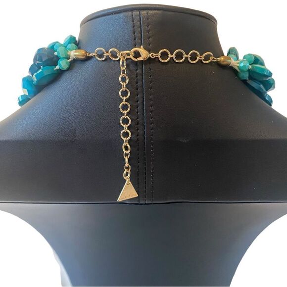 Gorgeous Serafina 5 Strand Beaded Turquoise Colored Statement Necklace. - Picture 5 of 5